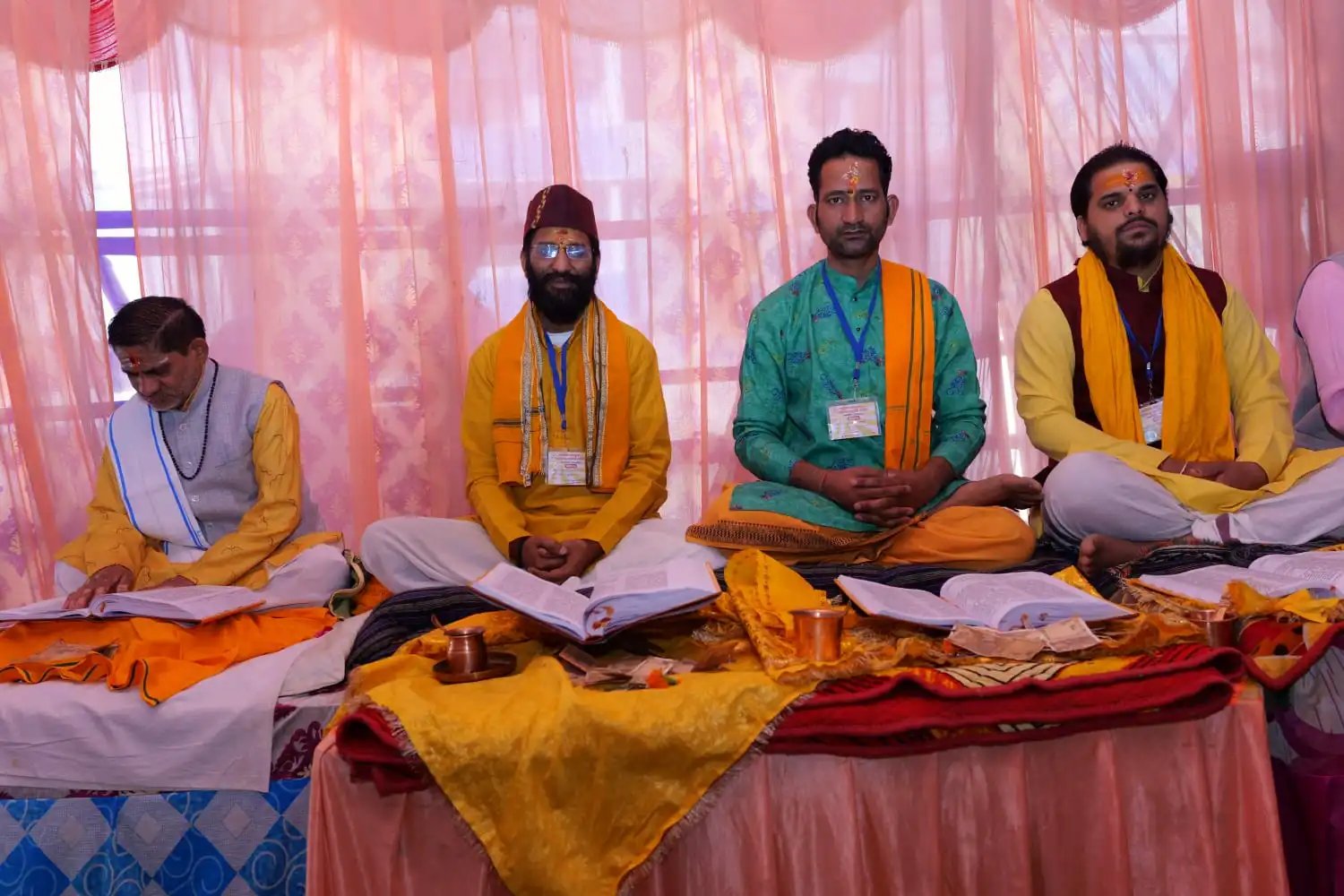 Vedic puja ritual by Jyotish Paramarsh